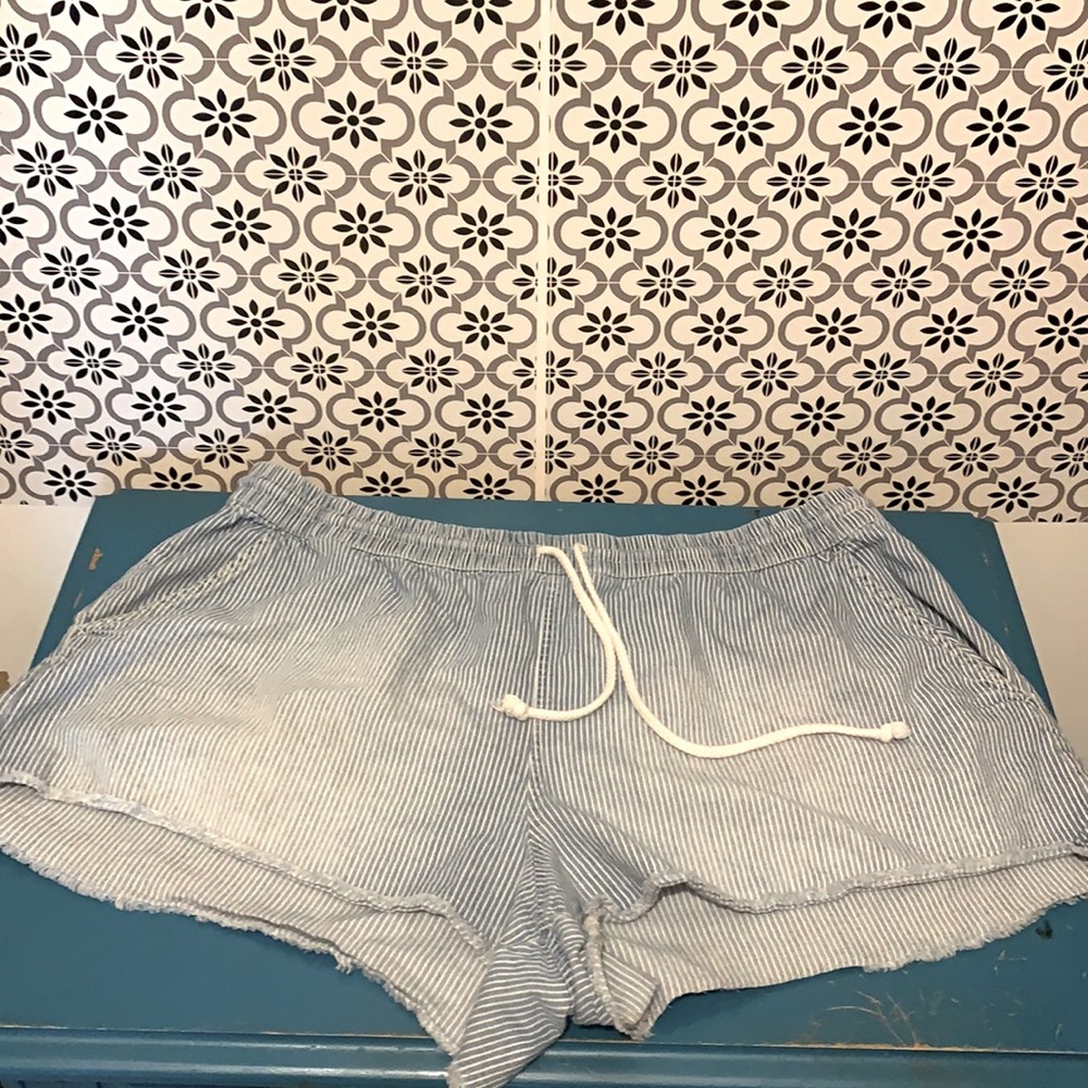 Aerie seersucker beach shorts